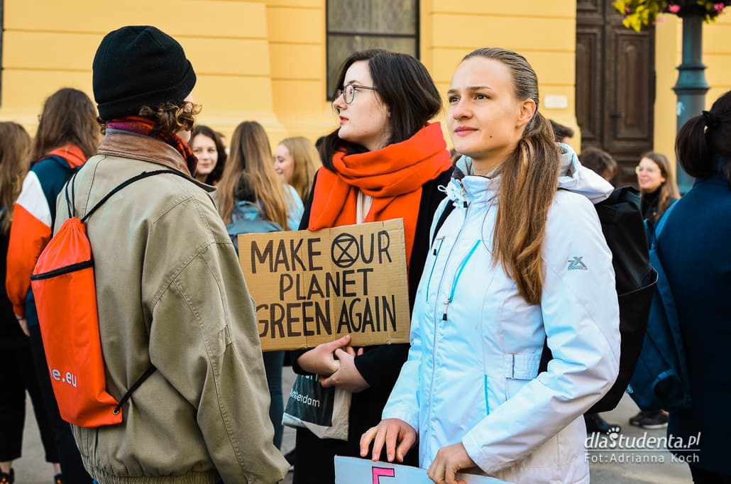 Młodzieżowy Strajk Klimatyczny w Łodzi - zdjęcie nr 5