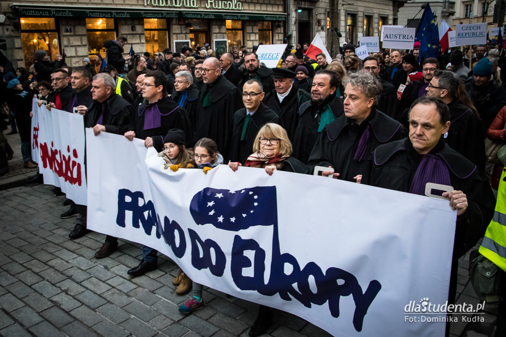  "Marsz Tysiąca Tóg" - Protest sędziów w Warszawie - zdjęcie nr 1