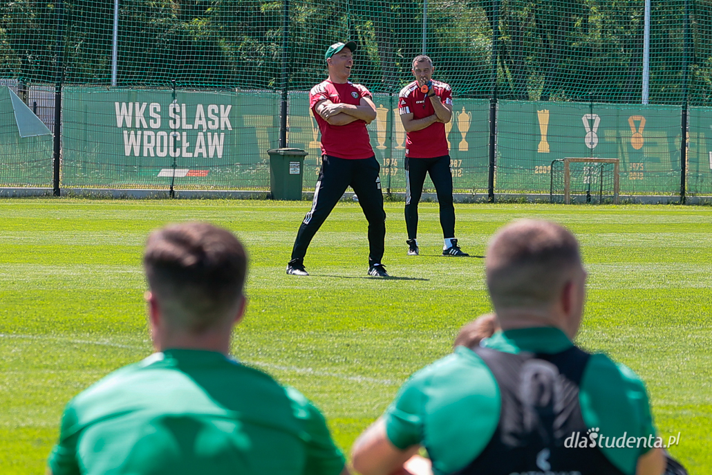 WKS Śląsk Wrocław: Otwarty trening z nowym trenerem Ivanem Djurdjeviciem - zdjęcie nr 4