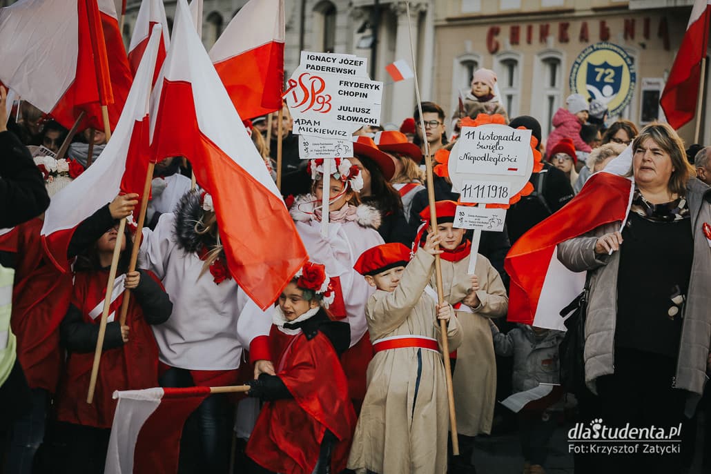 Radosna Parada Niepodległości we Wrocławiu  - zdjęcie nr 5