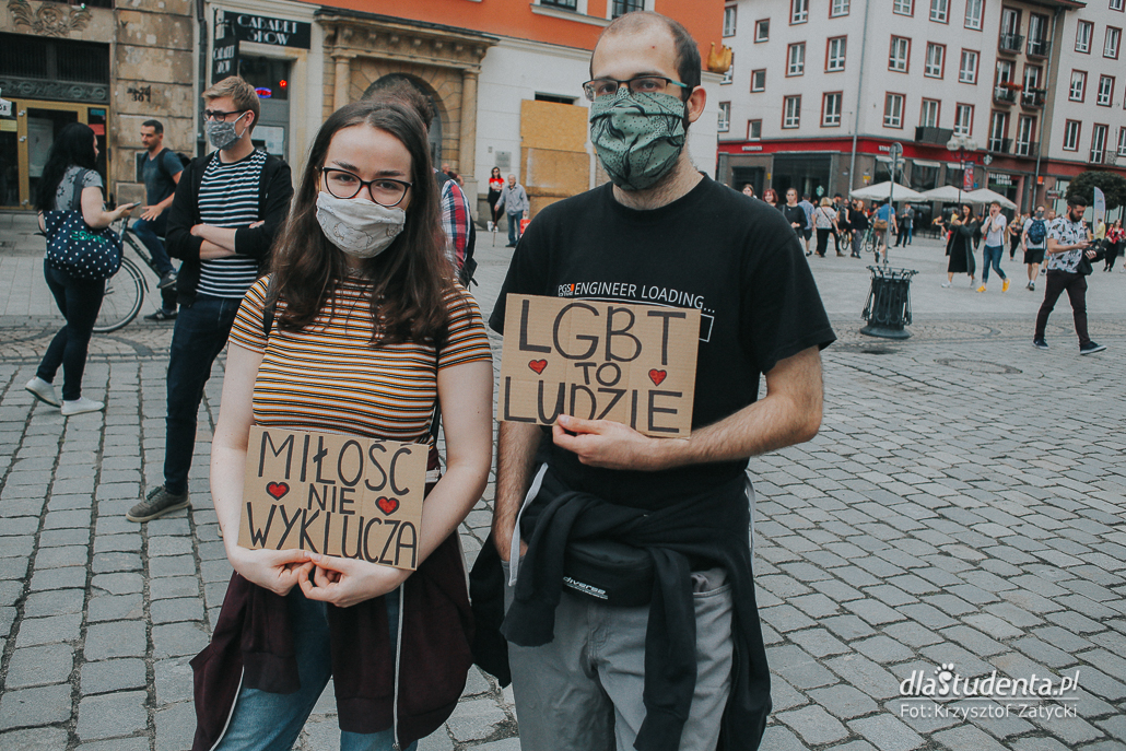 Manifestacja we Wrocławiu: LGBT to ludzie - zdjęcie nr 7