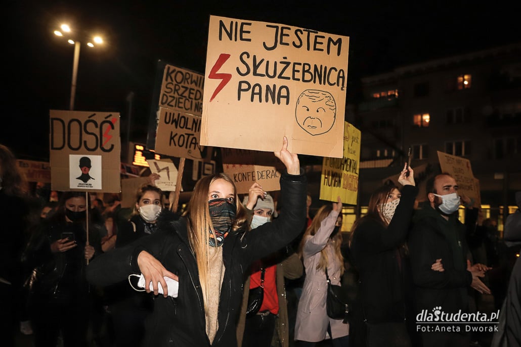 Strajk Kobiet: Wrocław blokuje ulice - zdjęcie nr 5