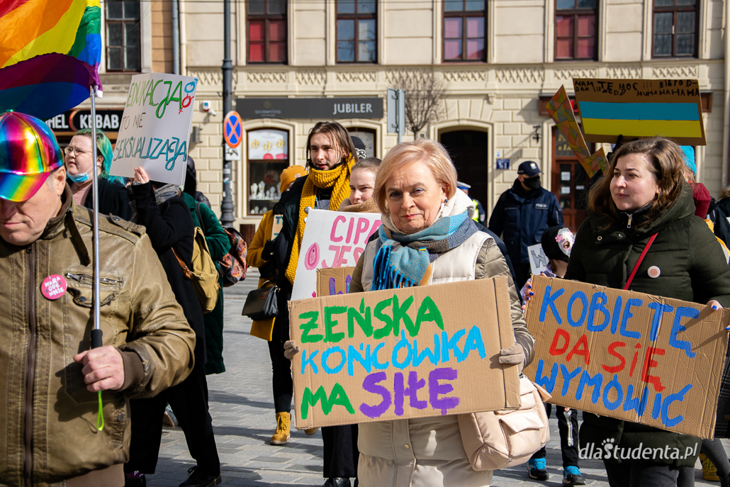 Feminizm bez granic - manifa w Lublinie - zdjęcie nr 6