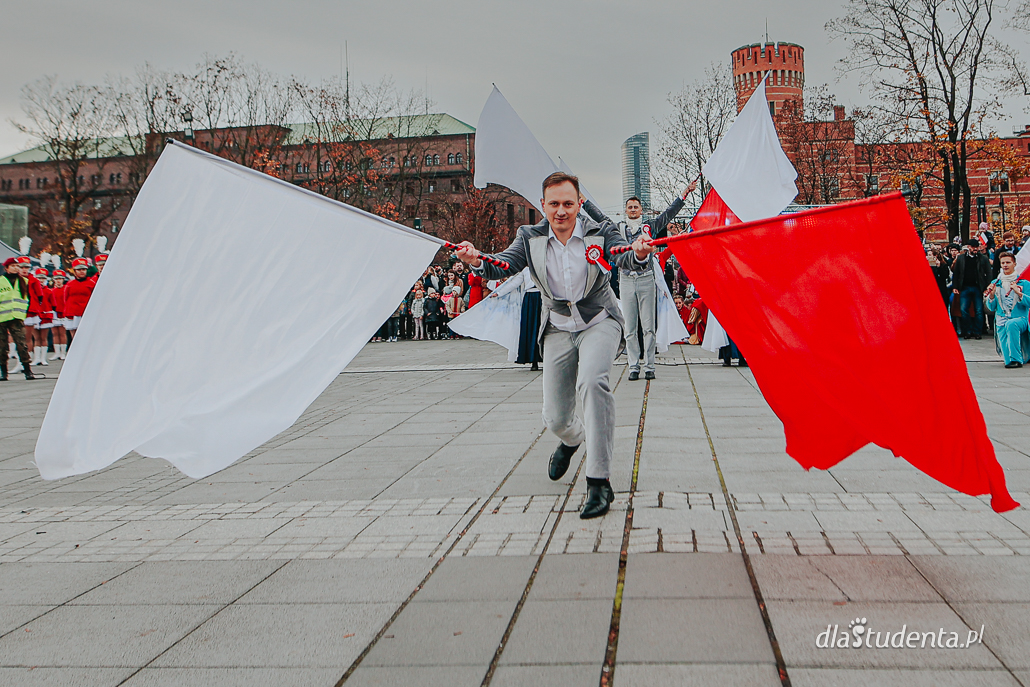Niech żyje Polska: Radosna Parada Niepodległości we Wrocławiu - zdjęcie nr 10