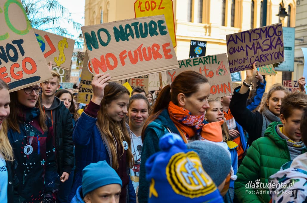 Młodzieżowy Strajk Klimatyczny w Łodzi - zdjęcie nr 8