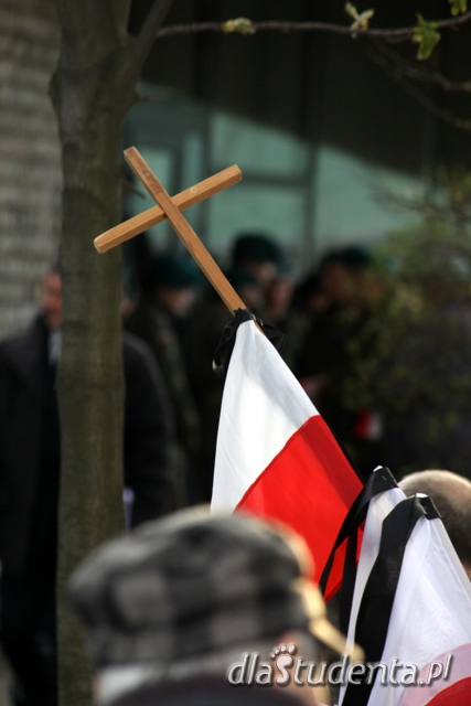 Marsz ku pamięci Ofiar Katastrofy Smoleńskiej - zdjęcie nr 10