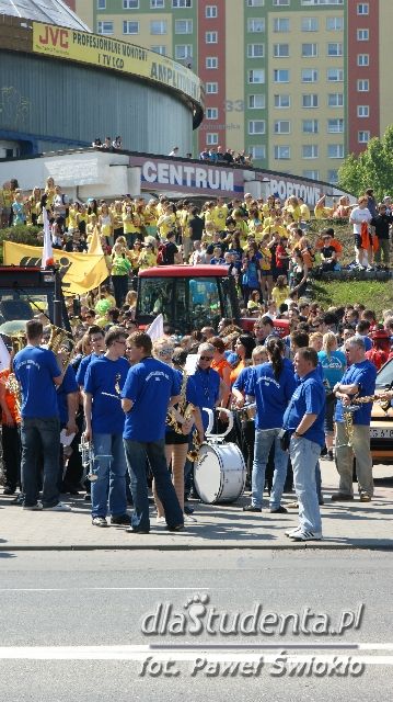 Kortowiada: Parada Wydziałów ulicami Olsztyna - zdjęcie nr 5