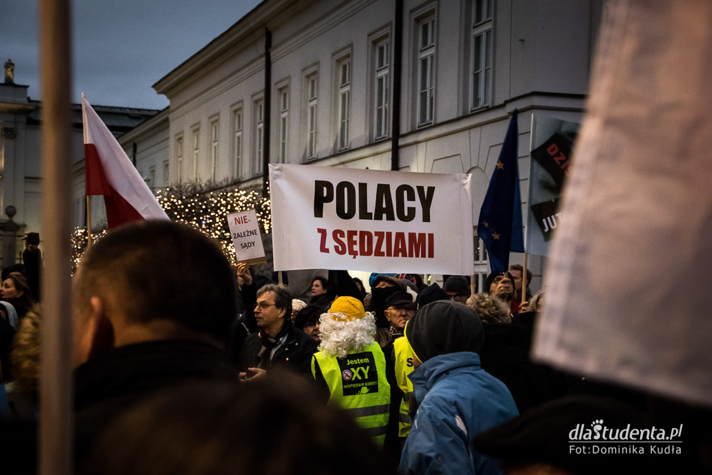  "Marsz Tysiąca Tóg" - Protest sędziów w Warszawie - zdjęcie nr 4