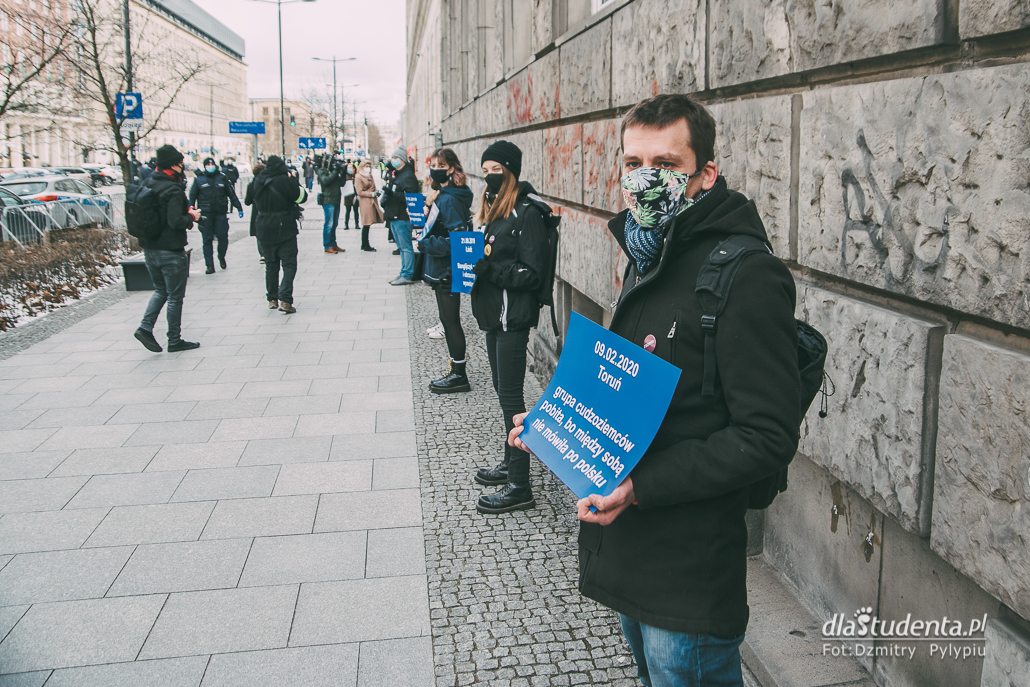 Świat przeciw rasizmowi i faszyzmowi - protest w Warszawie - zdjęcie nr 4