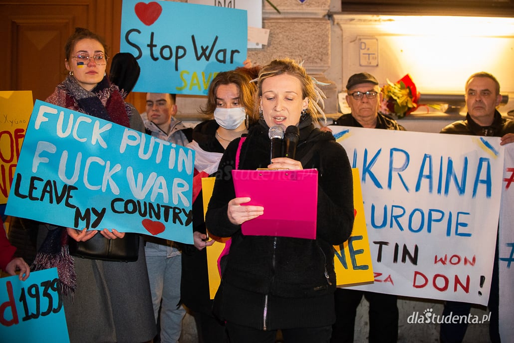 Solidarnie z Ukrainą - manifestacja poparcia w Łodzi  - zdjęcie nr 4