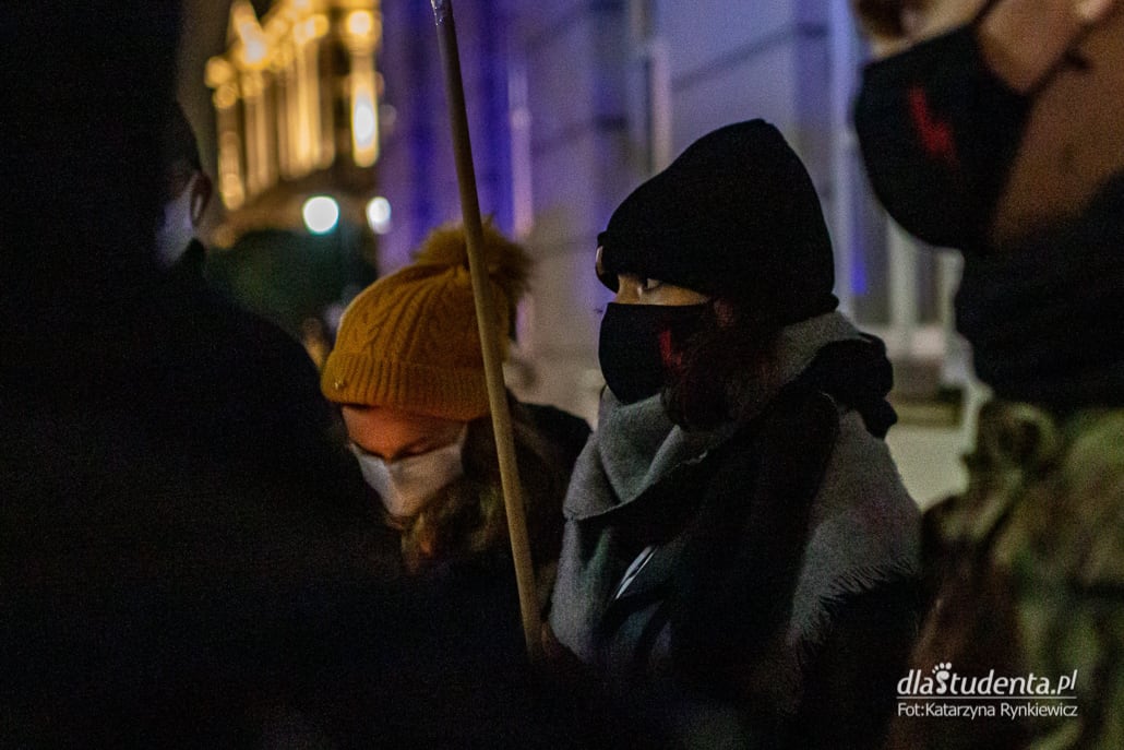 Strajk Kobiet: Weekendowy spacer po Warszawie - zdjęcie nr 9