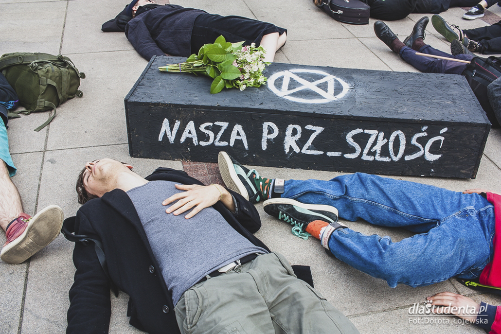 Protest klimatyczny w Warszawie - zdjęcie nr 10