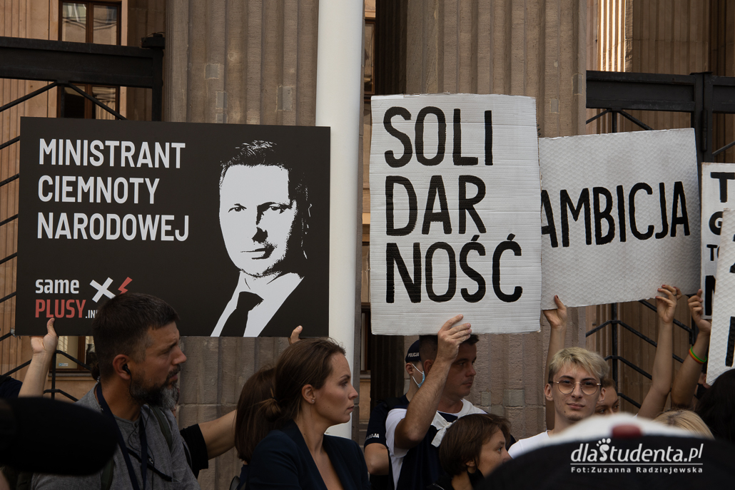 Gruntujemy Cnoty Niewieście - manifestacja w Warszawie - zdjęcie nr 1