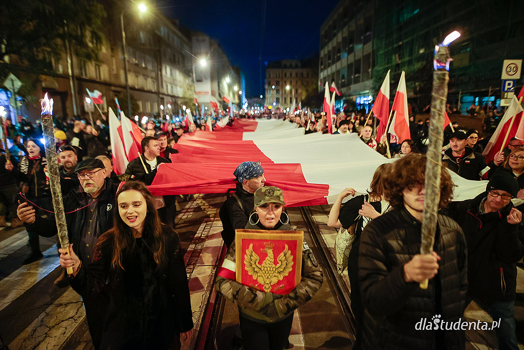 Marsz Niepodległości 2022 we Wrocławiu: Polak w Polsce gospodarzem
