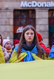 Solidarni z Ukrainą: NIE dla wojny - manifestacja poparcia we Wrocławiu 