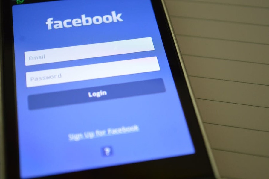 Jak usunąć konto na facebooku?