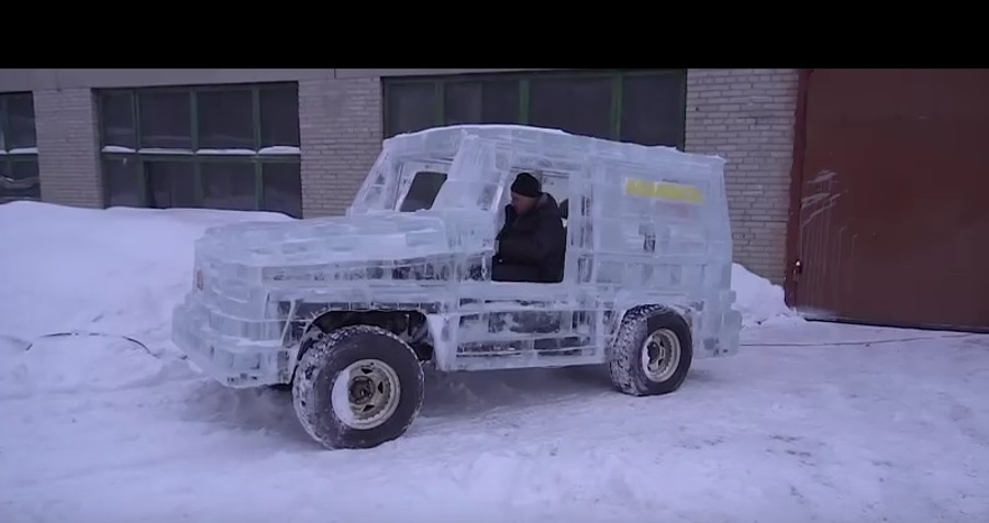 auto z lodu