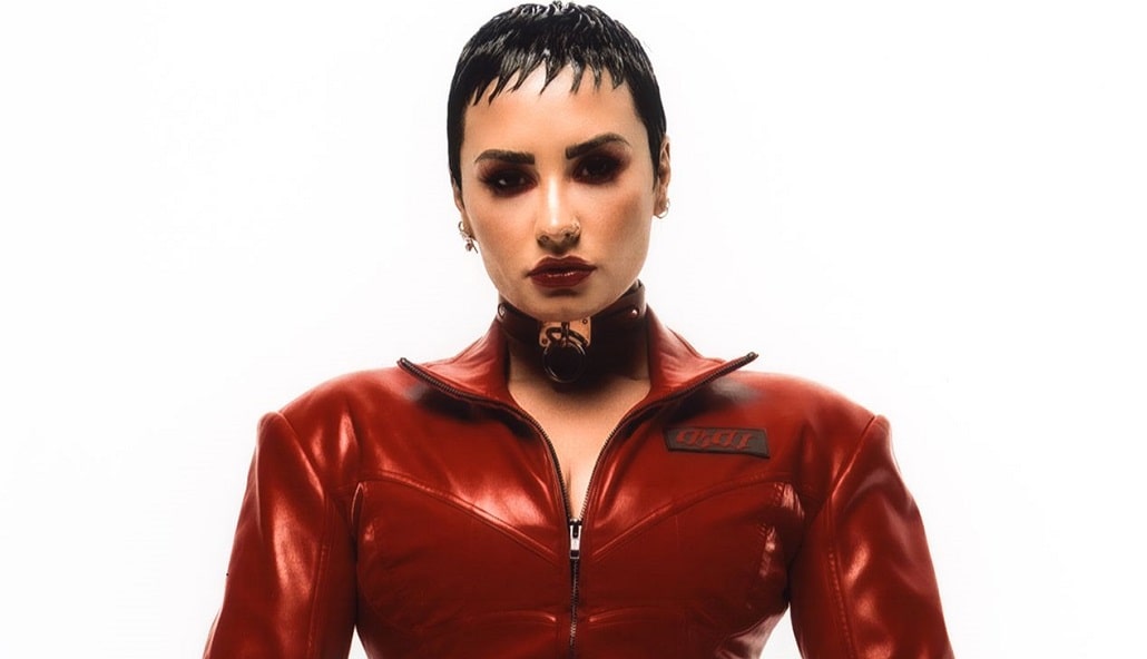Demi Lovato HOLY FVCK