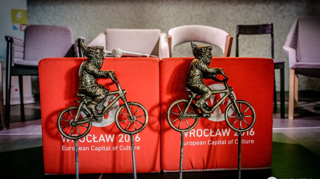 Duńskie i Wrocławskie krasnale wspólnie na rowerach
