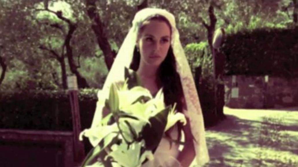 Lana Del Rey jako panna młoda w teledysku do Ultraviolence