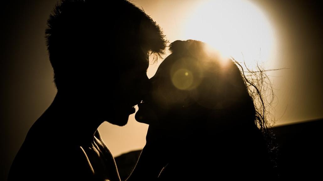 Najsłynniejsze polskie piosenki o pocałunkach