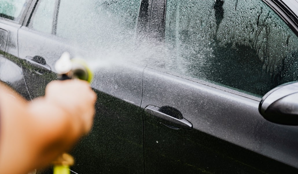 Kiedy najlepiej jest umyć samochód zimą?