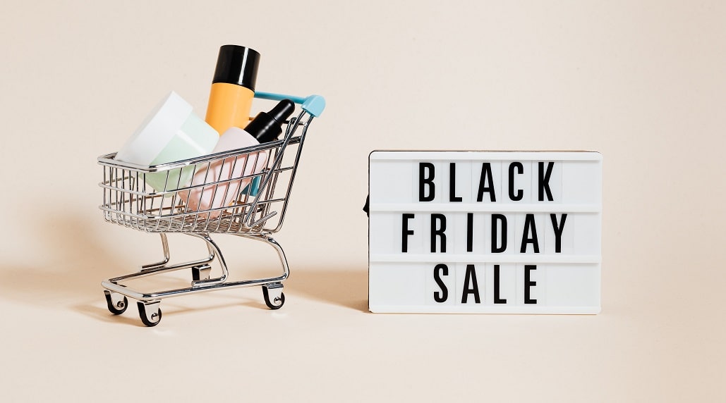 Jak zadbać o bezpieczne zakupy w Black Friday?