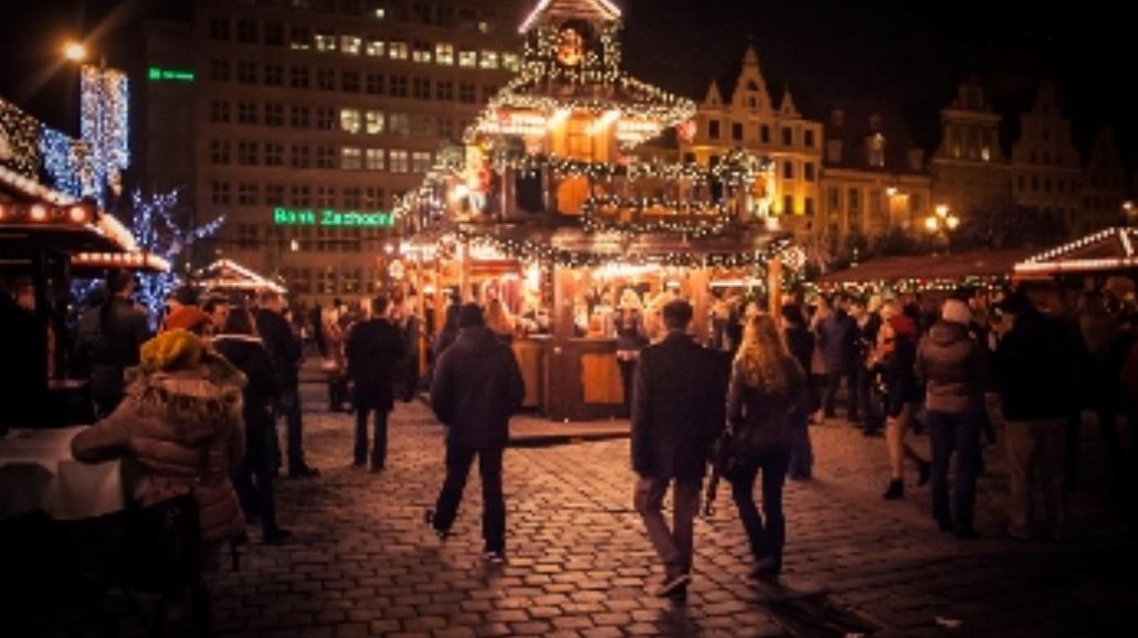 Jarmark Bożonarodzeniowy na wrocławskim Rynku. Jest największy w Polsce [FOTO]