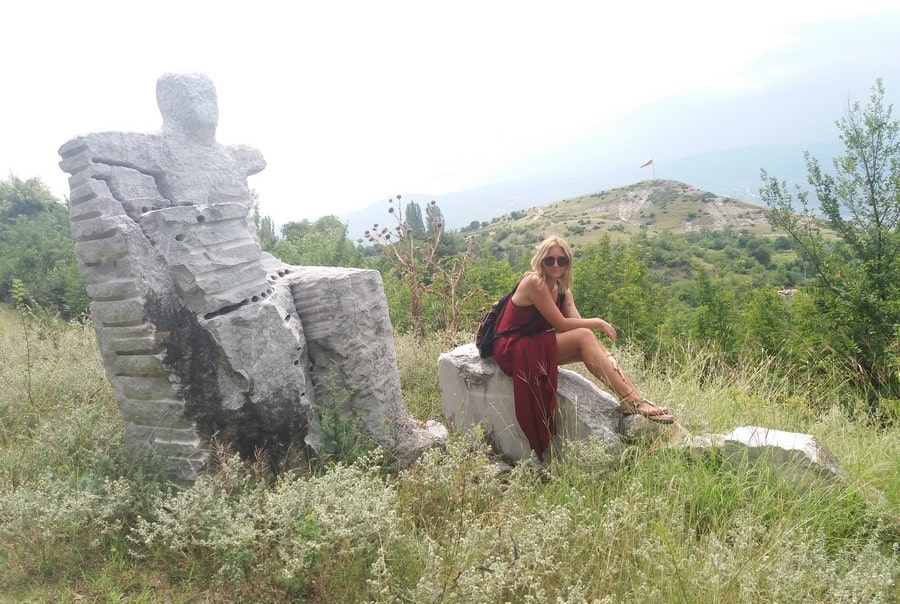 Marta Rochowiak przemierzając Bułgarię podczas jednego z wyjazdów