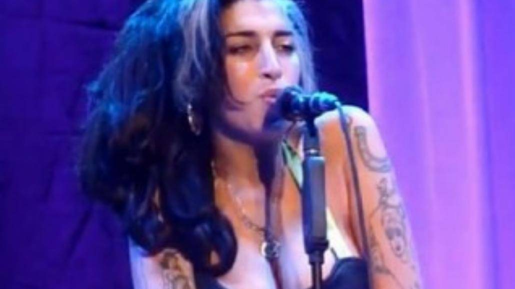 Do kin wchodzi film o Amy Winehouse [TRAILER]