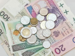 Wyprawka 300+, czyli 300 zł na dziecko uczące się - program 300+, wyprawka szkolna, dobry start, dofinansowanie do podręczników