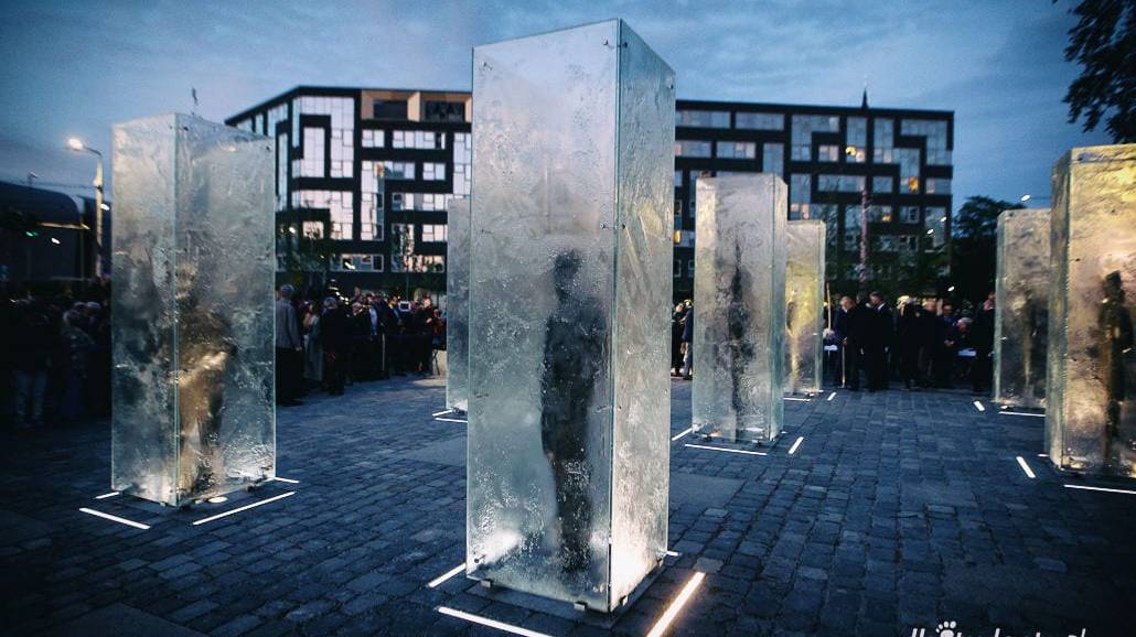 Uroczyste odsłonięcie pomnika Żołnierzy Wyklętych we Wrocławiu [FOTO]