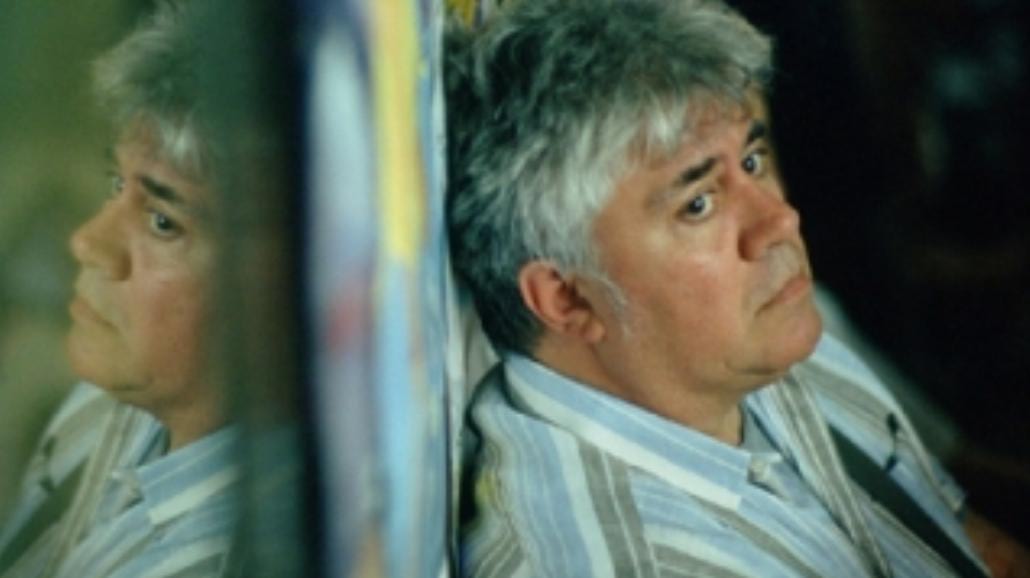 Almodovar z doktoratem Harvard University
