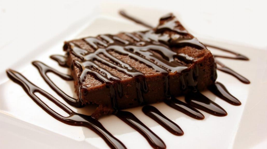Jak zrobić czekoladowe brownie? [WIDEO]