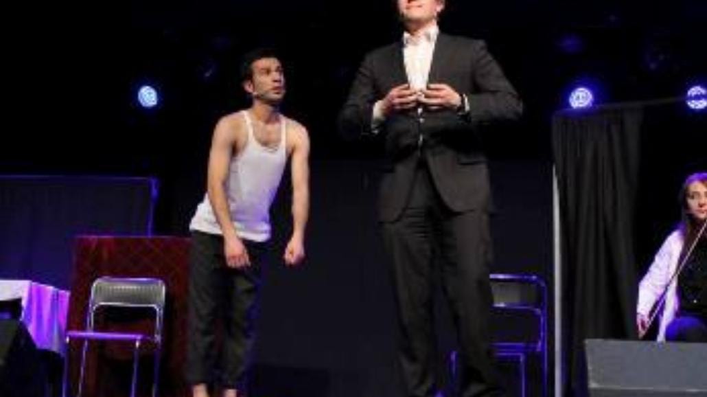Kabaret 7 Minut Po wygrywa PAKĘ!