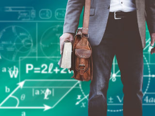Student w urzędzie pracy - praca, bezrobotny, studia, kariera, studia