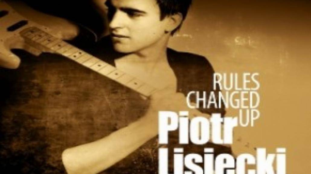 Debiutancka płyta Piotra Lisieckiego! Zobacz klip