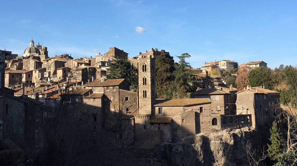 Ronciglione najpiękniejszym miasteczkiem we Włoszech. Co w nim niezwykłego?
