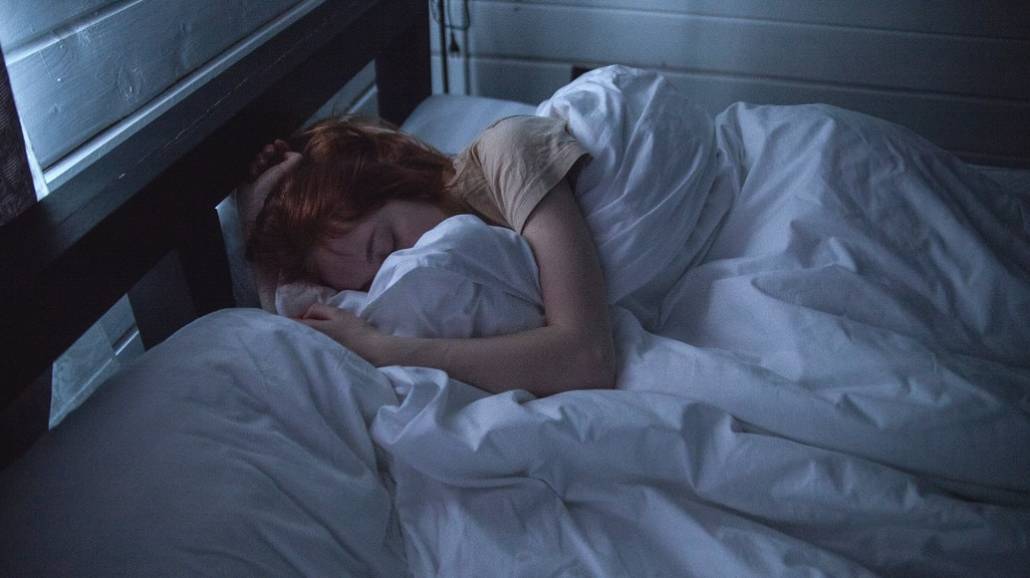 Jak poradzić sobie z porannym niewyspaniem?
