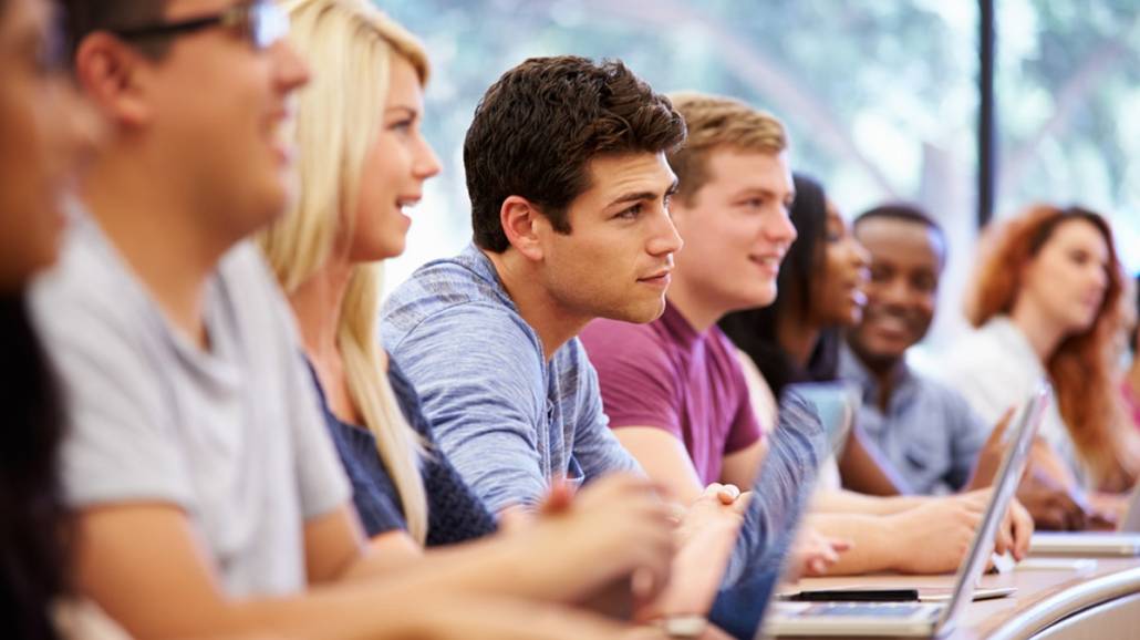 Internet dla studenta? Tylko z UPC!
