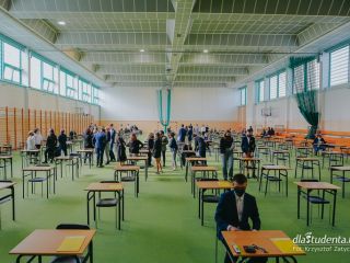 Matura 2021 - język angielski - Matura 2021, język angielski, CKE, arkusze, odpowiedzi, poziom podstawowy i rozszerzony