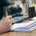 Jak wybrać temat pracy dyplomowej? - problematyka pracy dyplomowej, wybór temat, podjęcie decyzji, seminaria