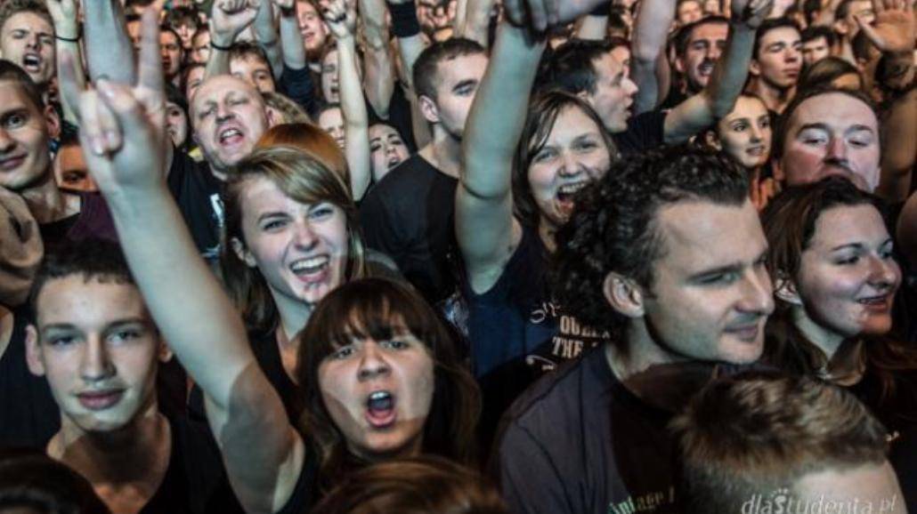 Tłum fanów bawił się na koncercie zespołu Sabaton [ZDJĘCIA]